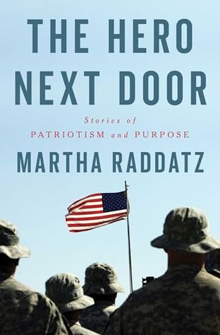 Boekomslag van The Hero Next Door door Martha Raddatz