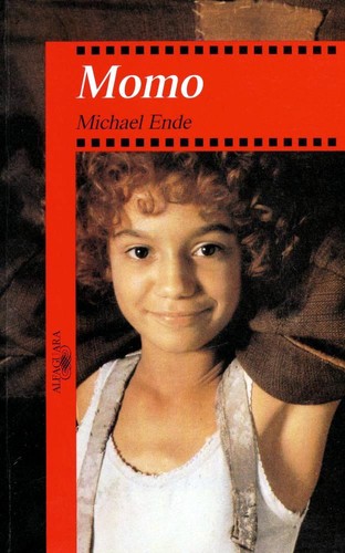 Boekomslag van Momo Oder Die Seltsame Geschichte Von Den Zeit-dieben Und Von Dem Kind, Das Den Menschen Die Gestohlene Zeit Zurückbrachte door Michael Ende